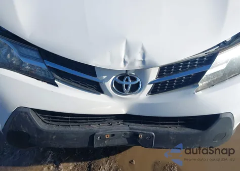 2015 Toyota Rav4 Le from USA, damaged, VIN JTMBFREV2FD149768
